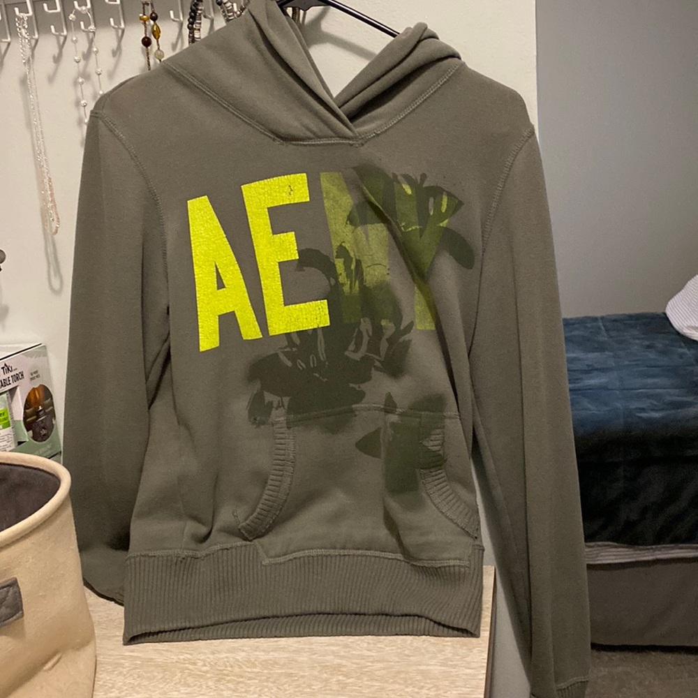 American Eagle Hooded sweatshirt size small